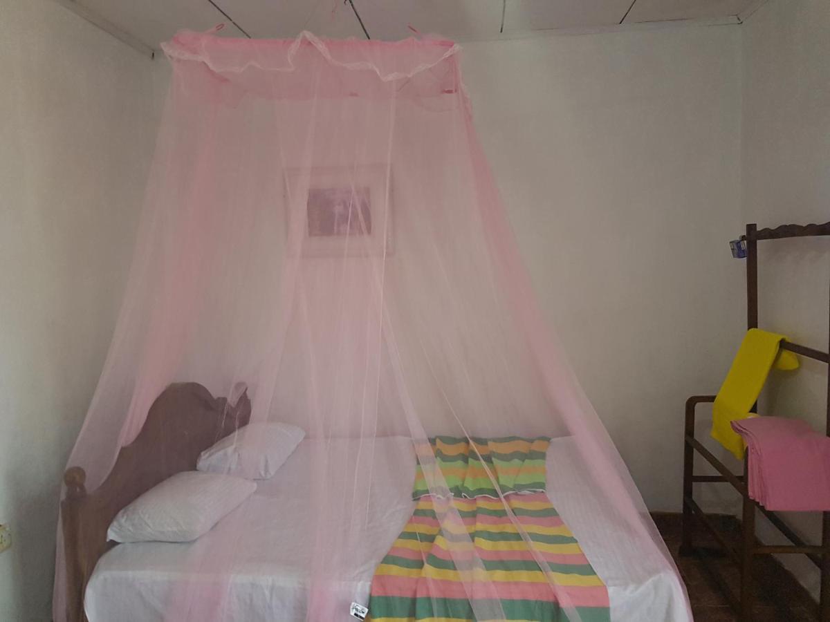 Jungle Reef Rest Hotel Mirissa Bagian luar foto